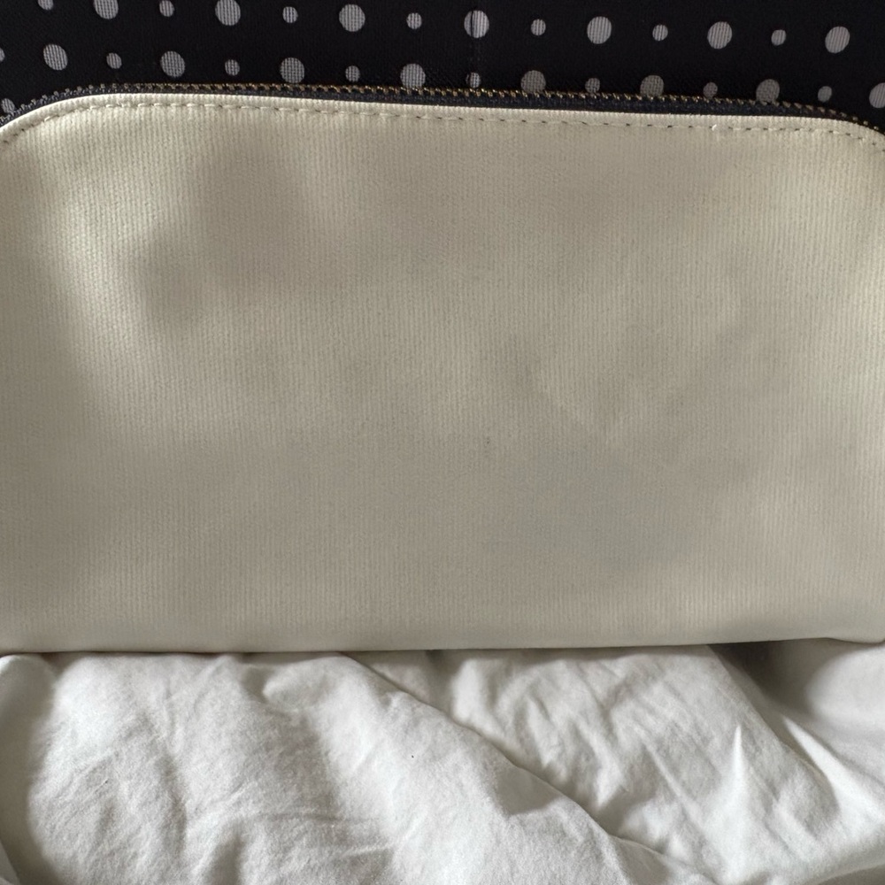 Beauty Counter Cream & Navy Stripe interior Cosmetic Bag